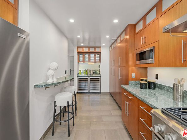 1553 Michael Lane, Pacific Palisades CA 90272