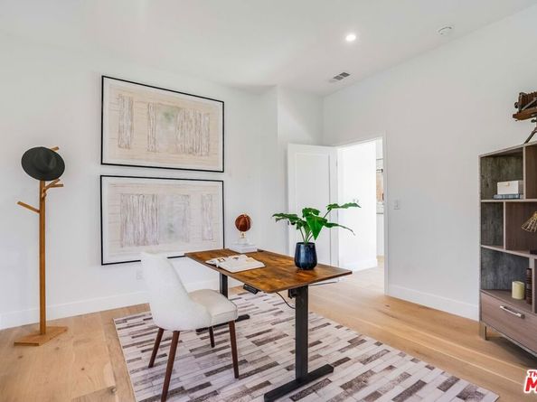 1737 Warnall Avenue, Los Angeles CA 90024