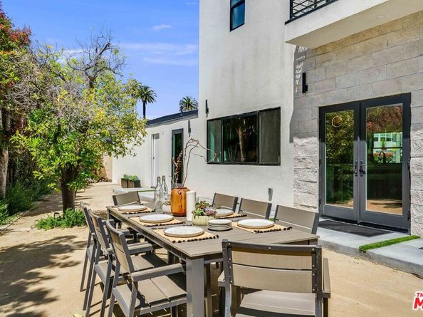 1737 Warnall Avenue, Los Angeles CA 90024