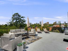 1737 Warnall Avenue, Los Angeles CA 90024