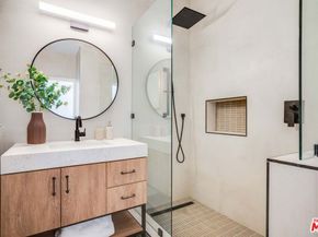 1737 Warnall Avenue, Los Angeles CA 90024