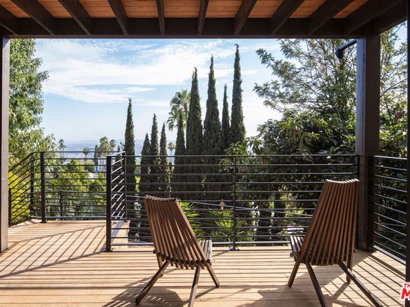 5693 Spreading Oak Drive, Los Angeles CA 90068