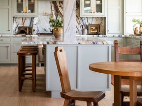 5693 Spreading Oak Drive, Los Angeles CA 90068