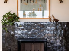 5693 Spreading Oak Drive, Los Angeles CA 90068