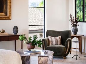 5693 Spreading Oak Drive, Los Angeles CA 90068