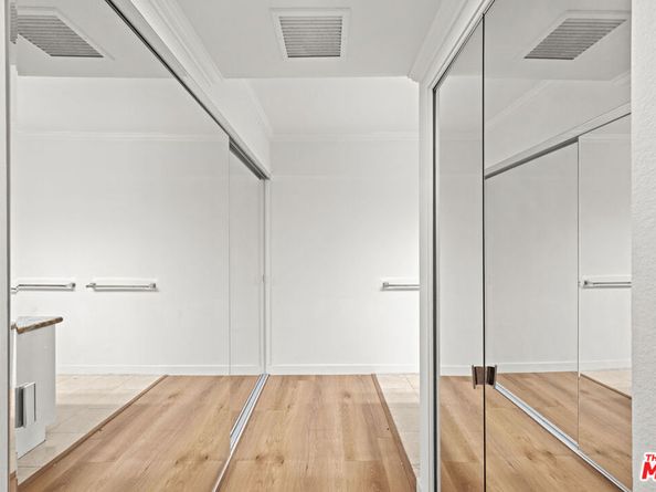 600 W 9th Street 1206, Los Angeles CA 90015