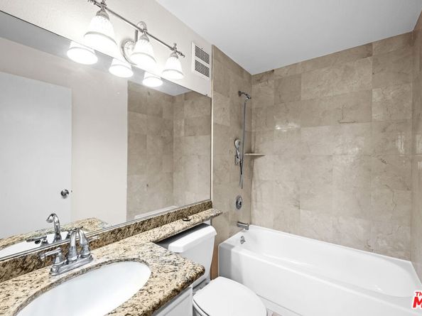 600 W 9th Street 1206, Los Angeles CA 90015