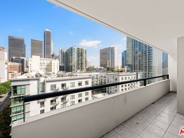 600 W 9th Street 1206, Los Angeles CA 90015