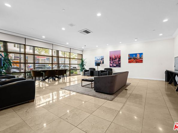 600 W 9th Street 1206, Los Angeles CA 90015