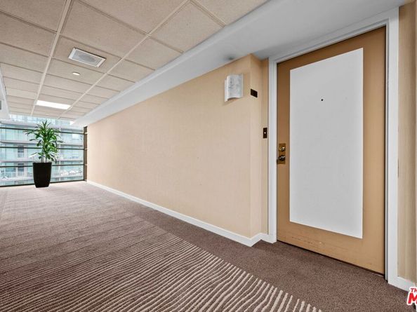 600 W 9th Street 1206, Los Angeles CA 90015