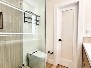22461 Caminito Costa 20, Laguna Hills CA 92653
