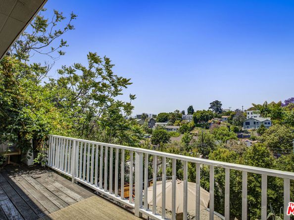 1120 W Edgeware Road, Los Angeles CA 90026