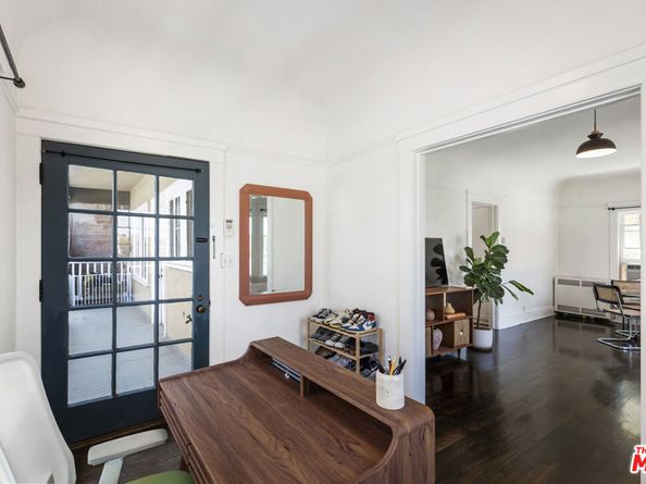 1120 W Edgeware Road, Los Angeles CA 90026
