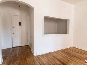 2121 James M Wood Boulevard 411, Los Angeles CA 90006