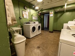 2121 James M Wood Boulevard 411, Los Angeles CA 90006