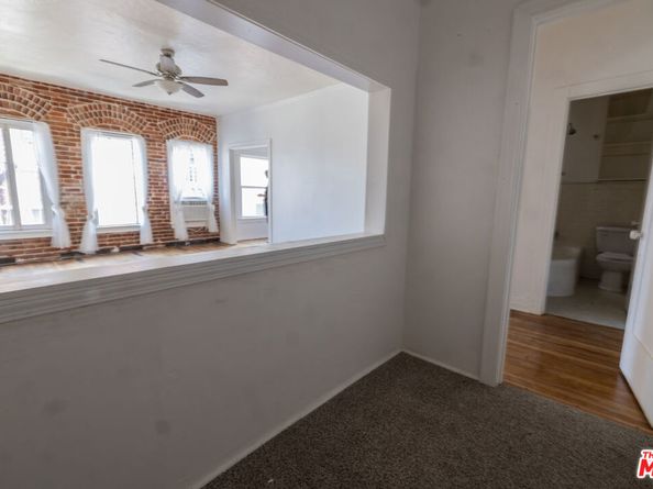 2121 James M Wood Boulevard 411, Los Angeles CA 90006
