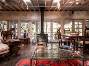 812 N Sweetzer Avenue, West Hollywood CA 90069