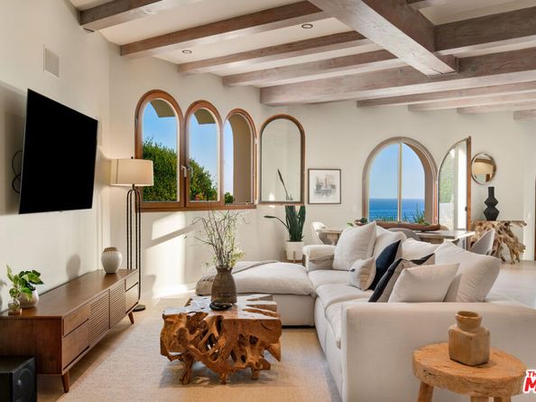 32804 Pacific Coast Highway, Malibu CA 90265