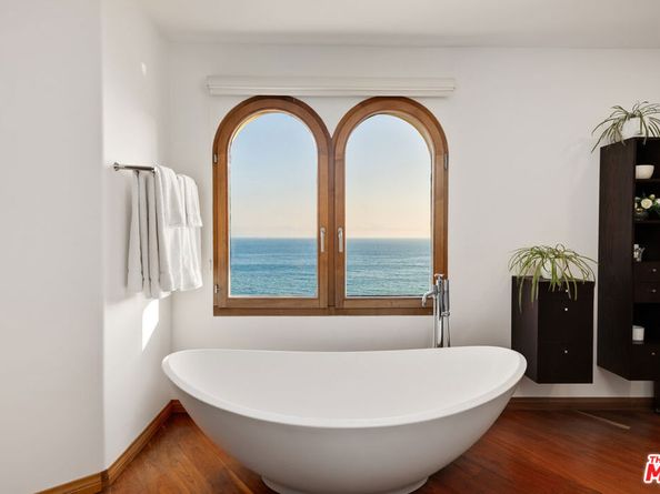 32804 Pacific Coast Highway, Malibu CA 90265