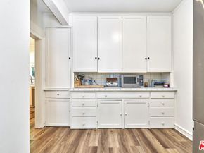 728 S Windsor Boulevard, Los Angeles CA 90005