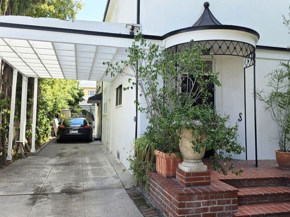728 S Windsor Boulevard, Los Angeles CA 90005