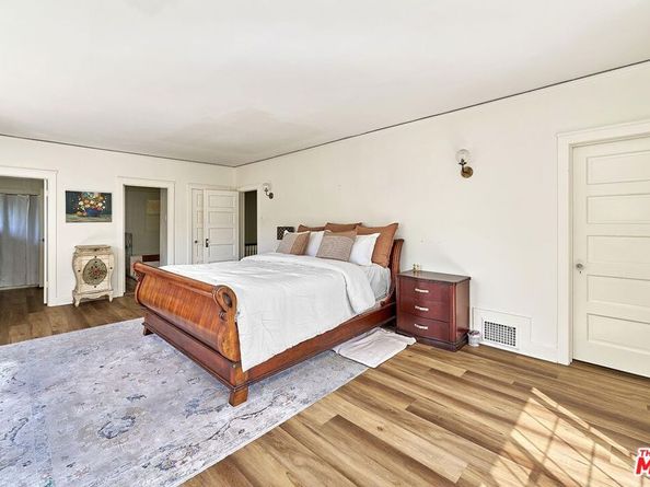 728 S Windsor Boulevard, Los Angeles CA 90005