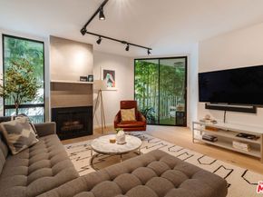 1230 N Sweetzer Avenue 204, West Hollywood CA 90069