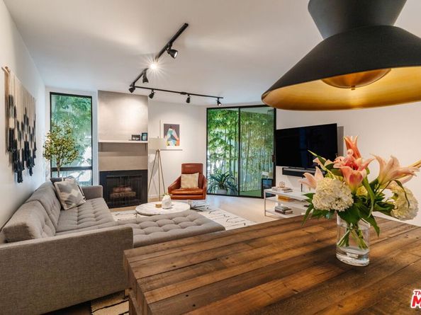 1230 N Sweetzer Avenue 204, West Hollywood CA 90069