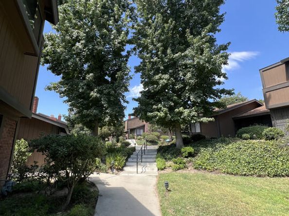 14456 Foothill Boulevard 28, Sylmar CA 91342