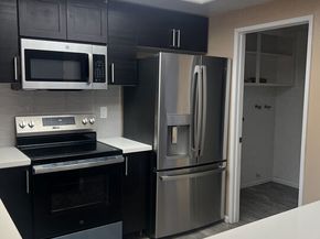 14456 Foothill Boulevard 28, Sylmar CA 91342