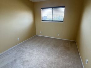 14456 Foothill Boulevard 28, Sylmar CA 91342