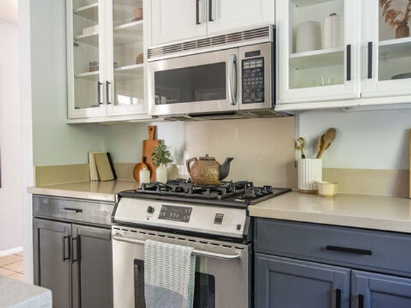 11144 Valley Spring Place, North Hollywood CA 91602