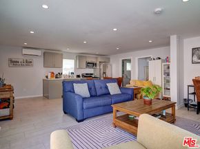 1019 S Rimpau Boulevard, Los Angeles CA 90019