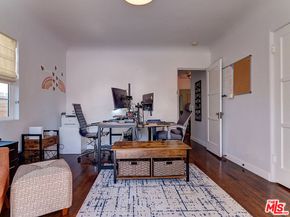 1019 S Rimpau Boulevard, Los Angeles CA 90019