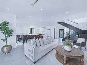 4710 Berryman Avenue, Culver City CA 90230