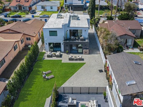 4710 Berryman Avenue, Culver City CA 90230