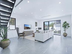 4710 Berryman Avenue, Culver City CA 90230