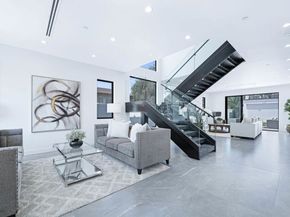 4710 Berryman Avenue, Culver City CA 90230