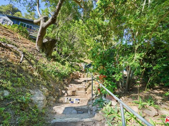 860 Old Topanga Canyon Road, Topanga CA 90290