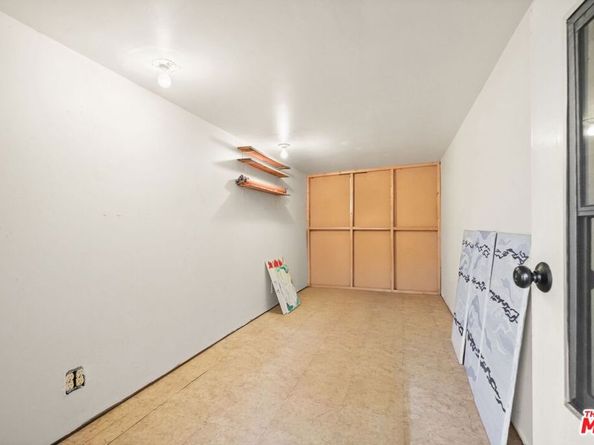 860 Old Topanga Canyon Road, Topanga CA 90290