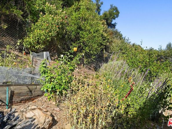 860 Old Topanga Canyon Road, Topanga CA 90290