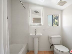 860 Old Topanga Canyon Road, Topanga CA 90290