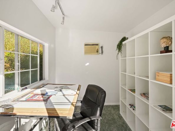 860 Old Topanga Canyon Road, Topanga CA 90290
