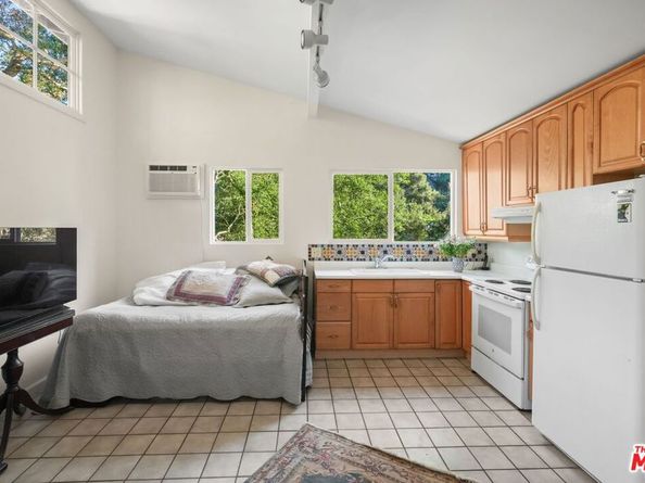 860 Old Topanga Canyon Road, Topanga CA 90290