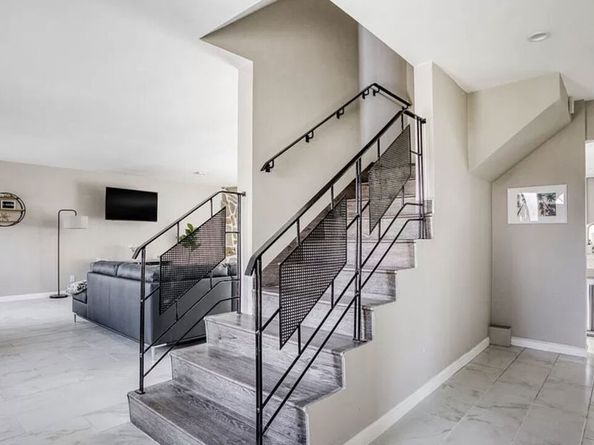 8100 W 83rd Street, Playa Del Rey CA 90293