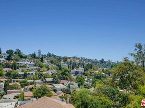 2528 Dearborn Drive, Los Angeles CA 90068