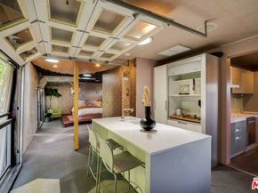 2528 Dearborn Drive, Los Angeles CA 90068