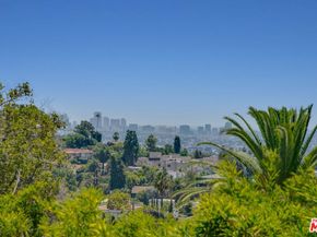 2528 Dearborn Drive, Los Angeles CA 90068