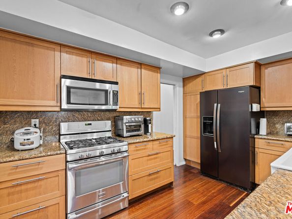 22305 Ladeene Avenue, Torrance CA 90505