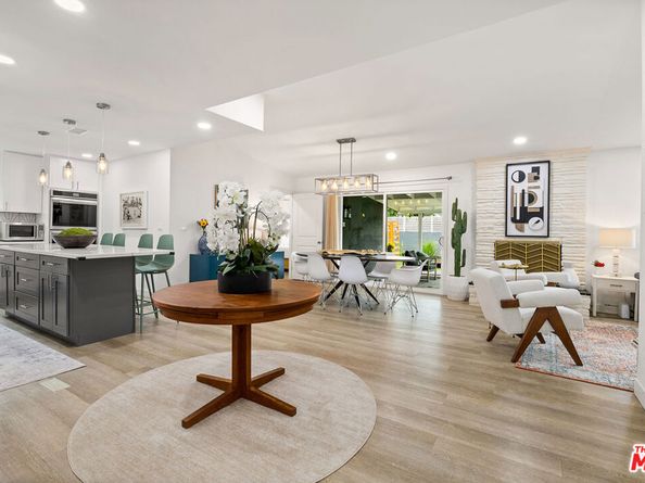 5903 Graves Avenue, Encino CA 91316